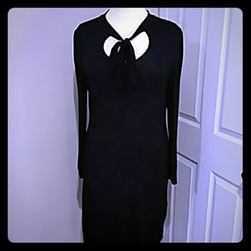 Black Bow- tie dress